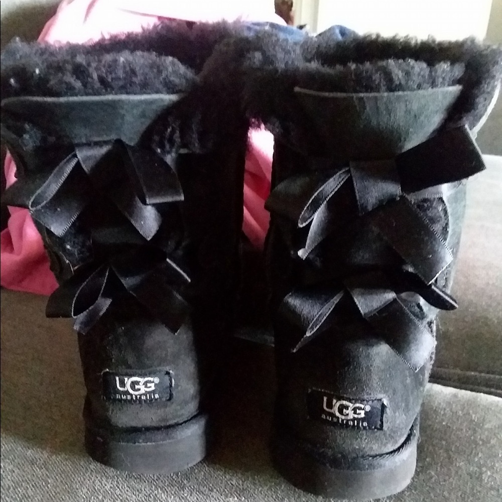 Bailey bow 2 uggs